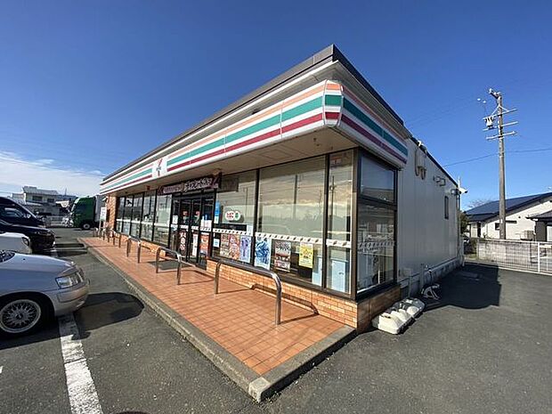 コンビニ セブンイレブン浜北平口店 1080m