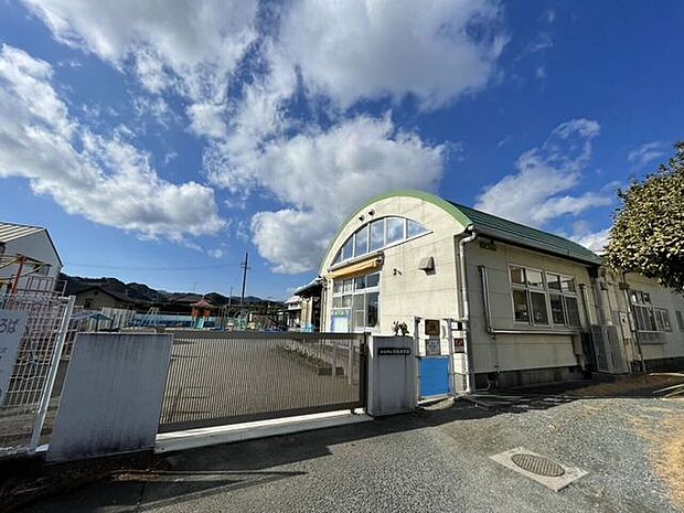 幼稚園・保育園 浜松市立引佐保育園 275m