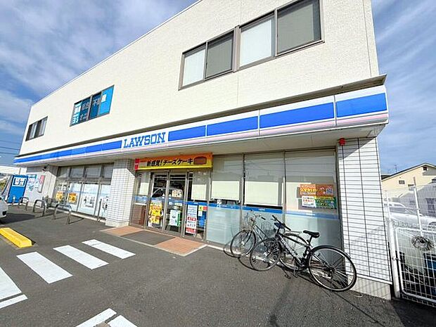 コンビニ ローソン浜松篠ケ瀬店 220m