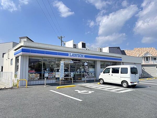 コンビニ ローソン浜北田畑店 289m
