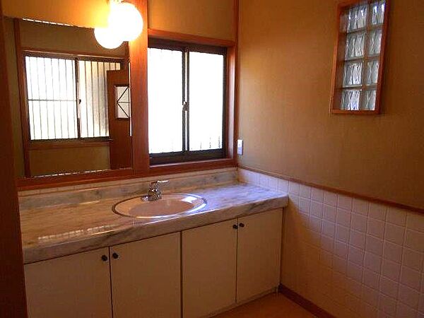 detached 栃木県足利市大沼田町1393-3
地図を見る