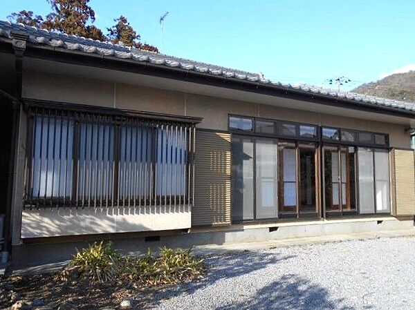 detached 栃木県足利市大沼田町1393-3
地図を見る