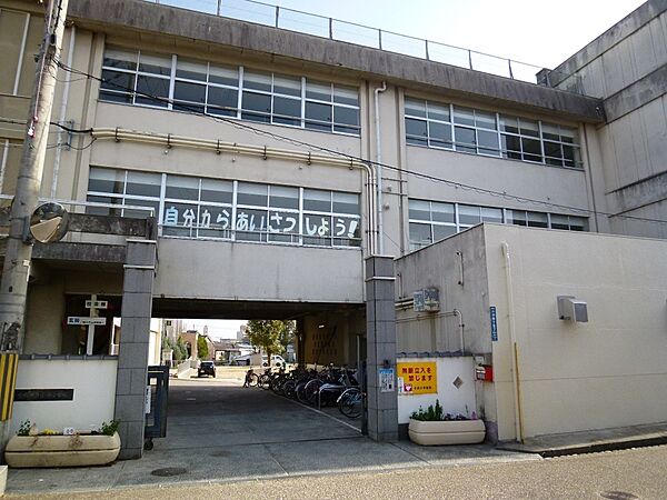 画像22:【小学校】宝塚市立　小浜小学校まで823ｍ