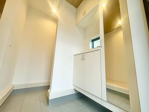 室内（2025年11月撮影）