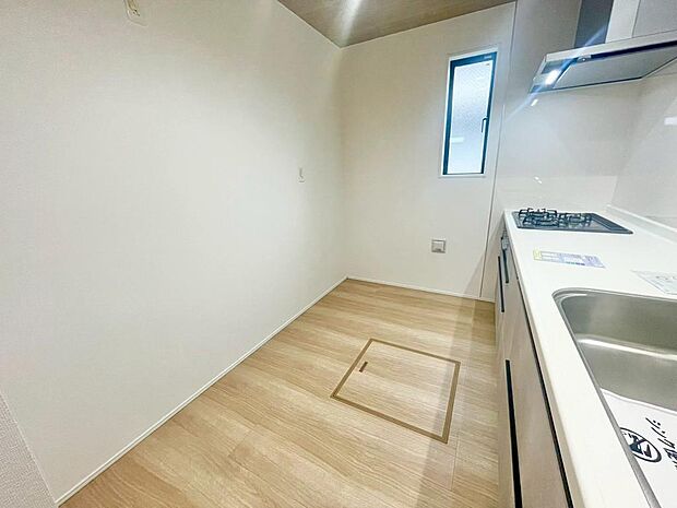 室内(2025年11月撮影)