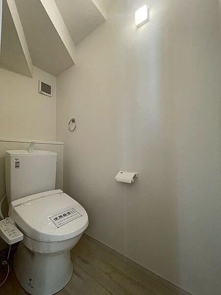 トイレを拡大表示