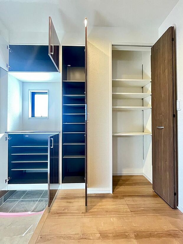 シューズボックスです。