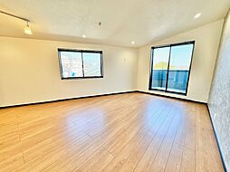 町田市上小山田町2919-4〜未入居戸建〜 3LDKのリビング/ダイニング