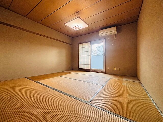 和室 ホームタウン貝取 4階/401号室