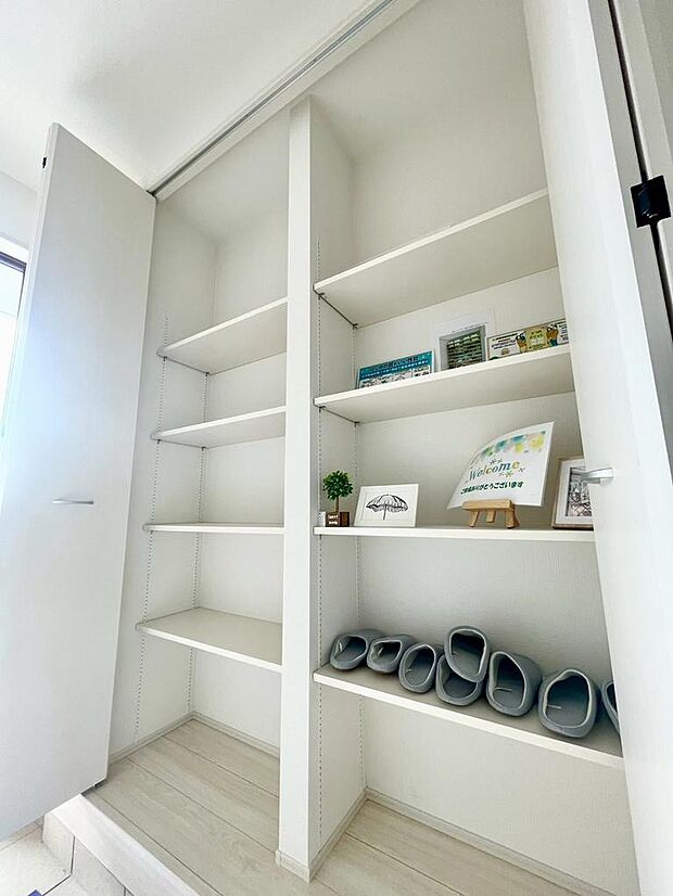 室内（2025年10月撮影）