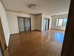 八王子市城山手　中古戸建 4LDKのリビング/ダイニング