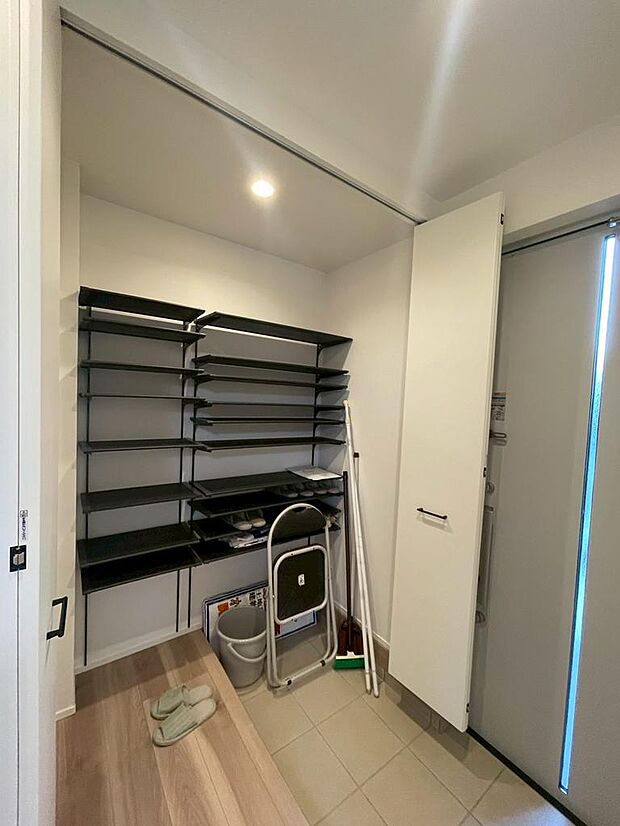 室内（2025年11月撮影）