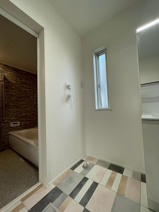 室内（2025年11月撮影）