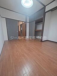 サニーフラット鶴川 202 2階1DKのリビング/ダイニング