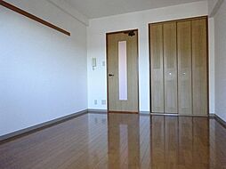 グリーン・ベル柿生 102 1階1Kのリビング/ダイニング