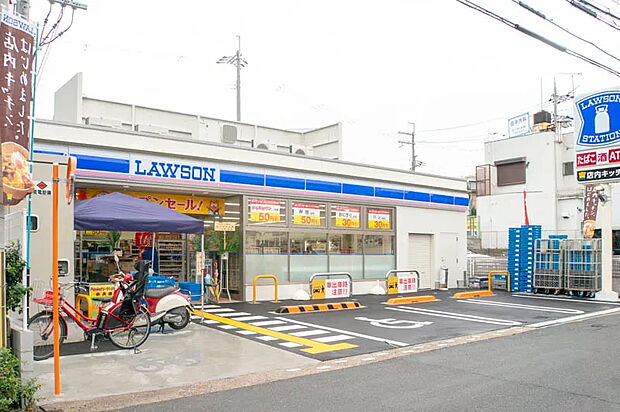 ローソン 新枚方岡東町店（765m）