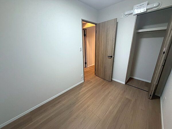 洋室4.2帖　お子様のお部屋にいかがでしょうか