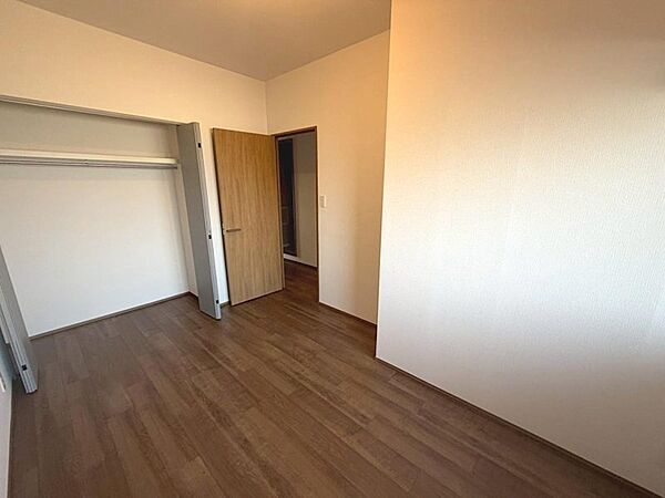 洋室6帖　主寝室にいかがでしょうか