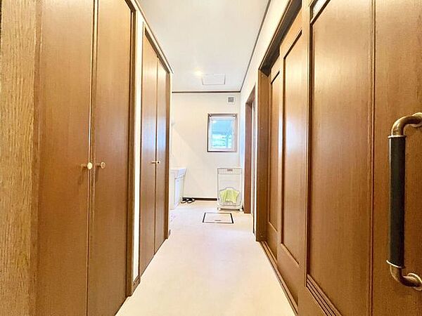 detached 岩手県奥州市江刺岩谷堂字下苗代沢
地図を見る