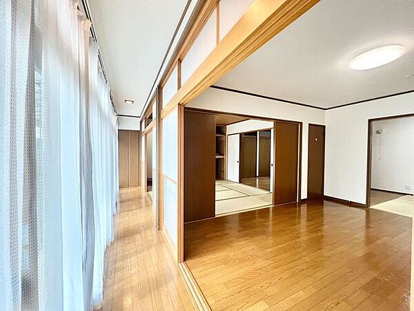 detached 岩手県奥州市江刺岩谷堂字下苗代沢
地図を見る