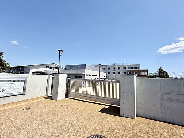 仙台市立四郎丸小学校 1350m