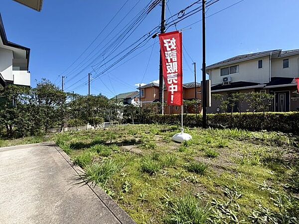 お庭での家庭菜園を通じて、お子様と一緒に野菜を育てる楽しさや収穫の喜びを！自分で育てた野菜なら、苦手なものも食べられるようになるかも♪