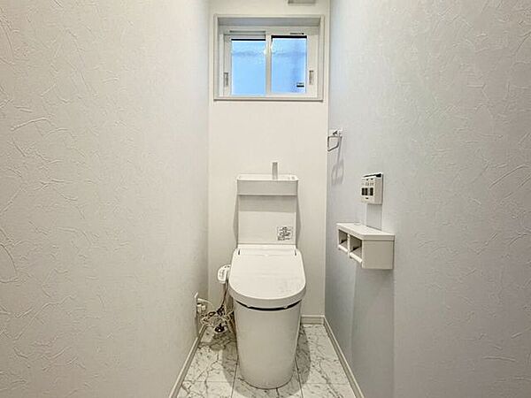 トイレを拡大表示