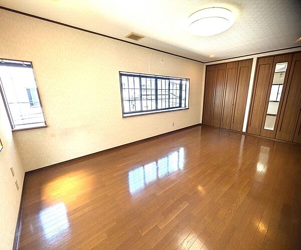 3階洋室　7.5帖
