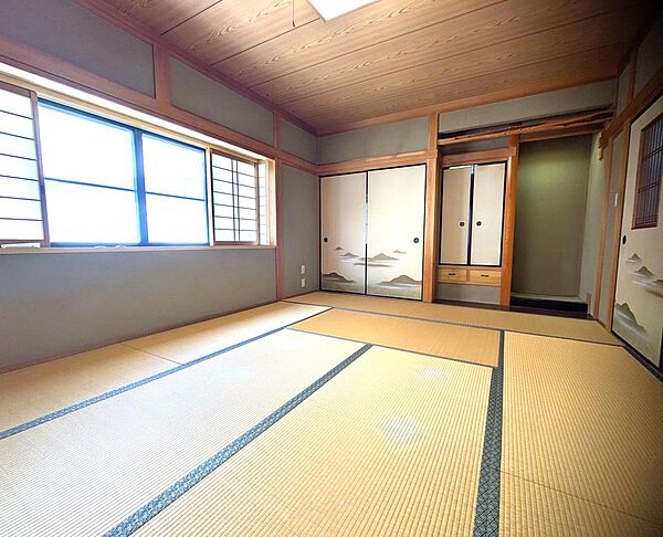2階　和室10帖