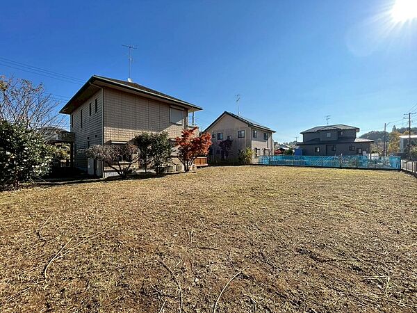 敷地200坪以上！ガーデニング、バーベキューなど十分に楽しめる広さ！
