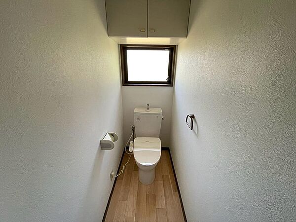 トイレを拡大表示