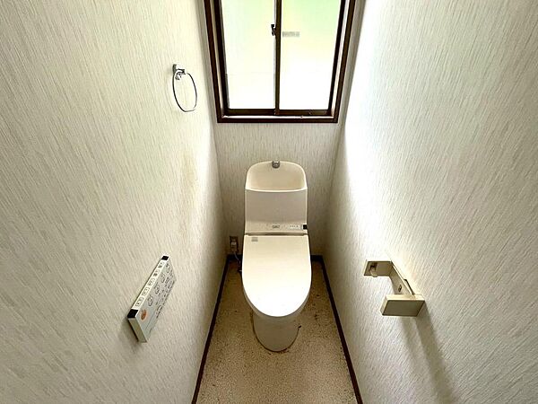 トイレを拡大表示