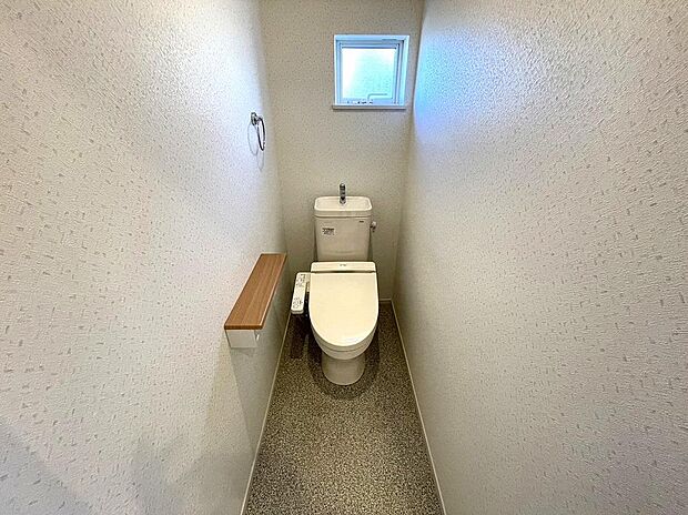 トイレは2か所ございます！