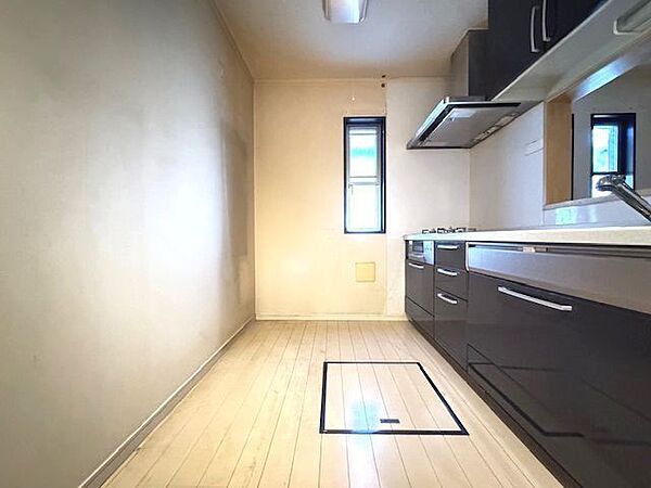 detached 埼玉県草加市稲荷４丁目
地図を見る