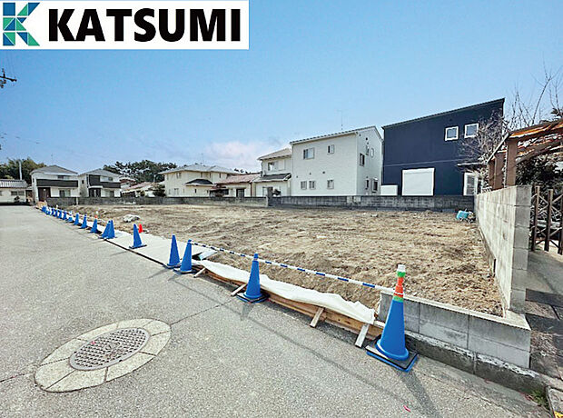 【現地写真】地盤20年保証付き。詳しくはスタッフまでお気軽にお問い合わせください(^^)/