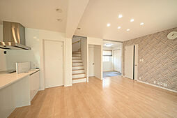 袖ケ浦市袖ケ浦駅前2丁目　中古戸建 4LDKのリビング/ダイニング