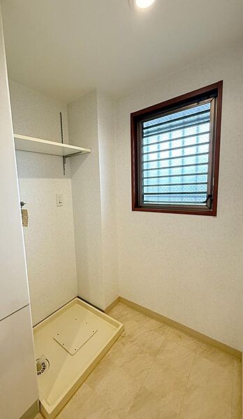 apartment 栃木県小山市城東１丁目
地図を見る