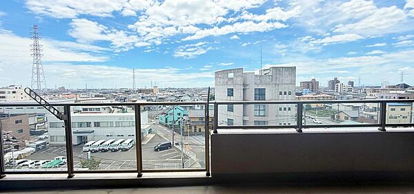 apartment 栃木県小山市城東１丁目
地図を見る