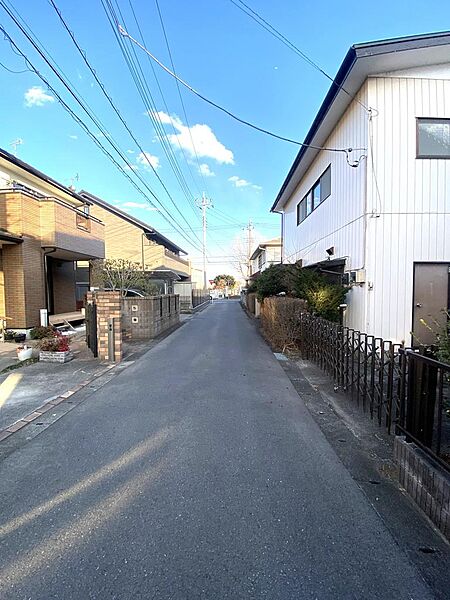 前面道路含む現地写真