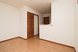 東武宇都宮線 新栃木駅 徒歩22分の賃貸テラスハウス 2階2DKのリビング/ダイニング