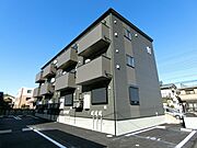 江曽島駅より徒歩32分 築6年5ヶ月 3階建の賃貸物件