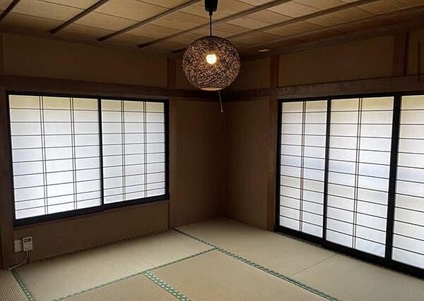 1Ｆ和室　畳、襖等張替済み(2024年)