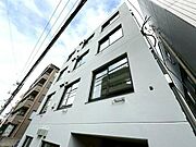 千歳烏山駅より徒歩10分 新築 4階建の賃貸物件