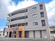 カサ・ヴィアーレ 3階 築26年3ヶ月の賃貸物件