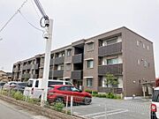 飾磨駅より徒歩10分 3階 築13年6ヶ月の賃貸物件