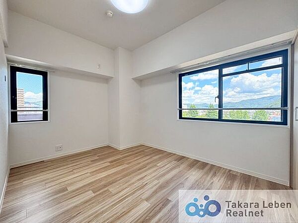 apartment 福島県福島市清明町1-40
地図を見る