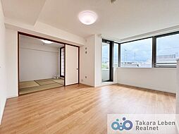 プラウド南小泉 203 4LDKのリビング/ダイニング