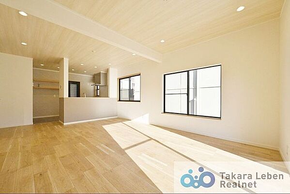リビング/ダイニング 仙台市青葉区中山8丁目　中古戸建