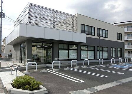 仙台銀行宮城町支店 徒歩19分。 1400m