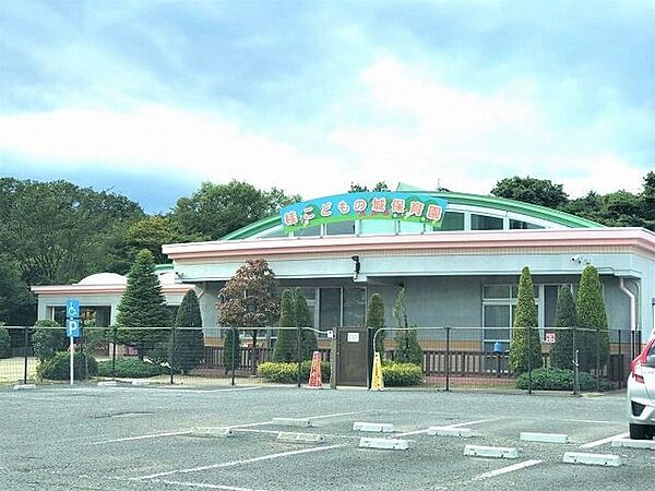 幼保連携型認定こども園桂こどもの城 徒歩6分。 450m